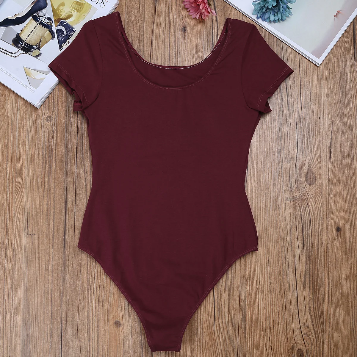 Трико женское эластичное с коротким рукавом со встроенным бюстгальтером|Балет| |