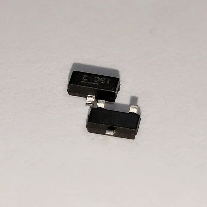 

100pcs MMBD7000LT1G MMBD7000 Package SOT23-3 Switching Diode
