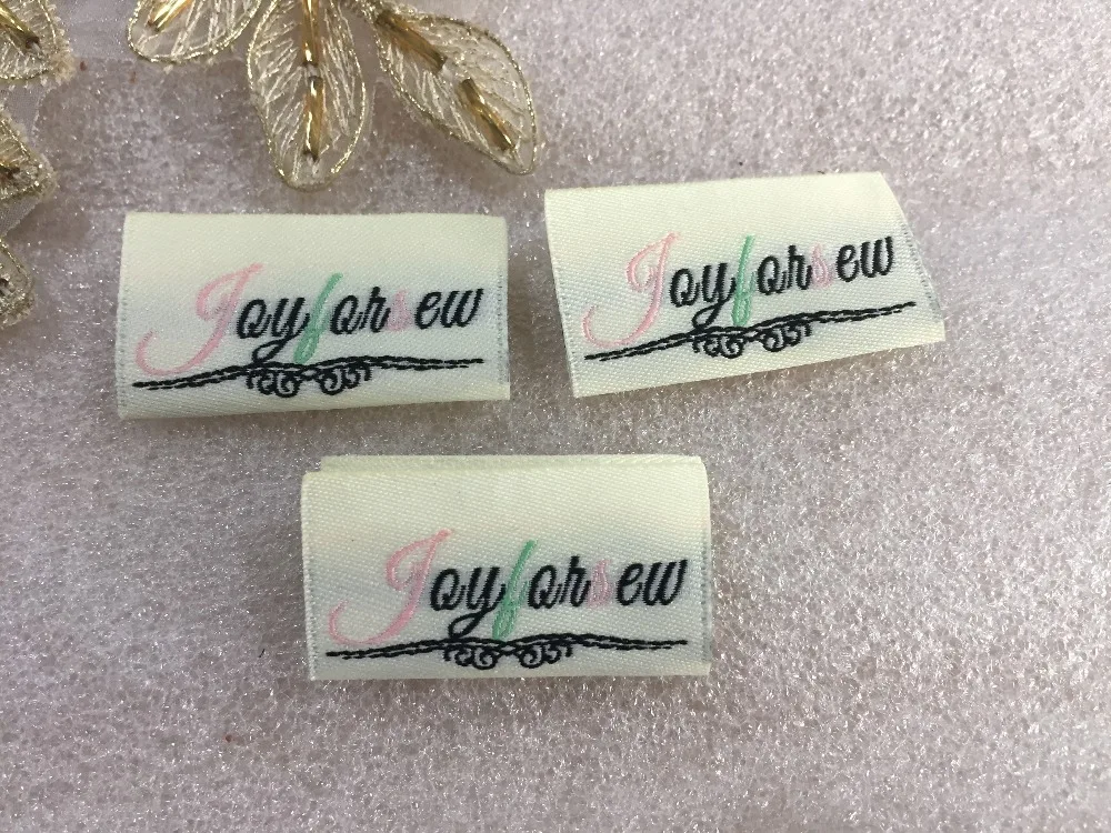 

Garment Accessories Customized Damask Woven Label Garment Clothing Tags