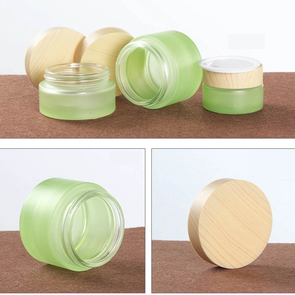 

Small Size Empty Travel Jarswith Lids for Makeup, Lotion, Cream, Lip Balm and Other Cosmetics