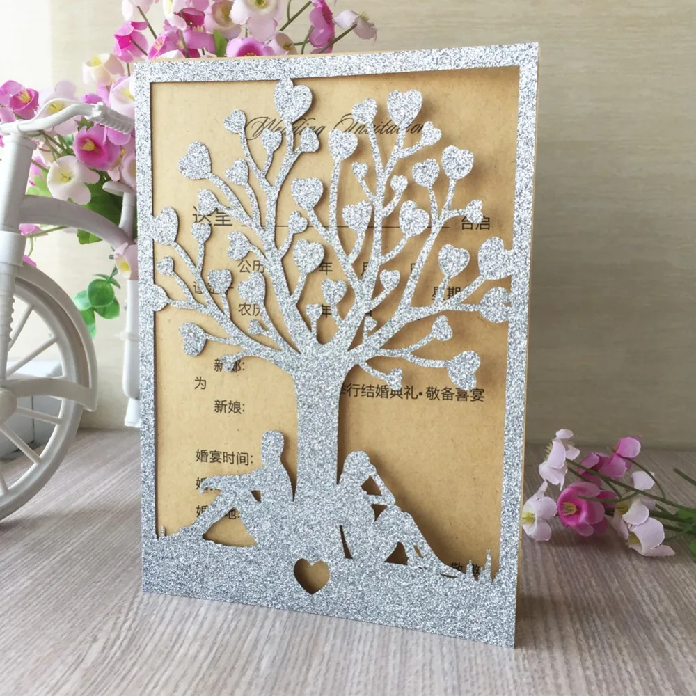 

50pcs/lot Exquisite Laser Cut Carved Wedding Invitations Couple Under Tree Pattern Invitations Card Romantic Wedding Decorations