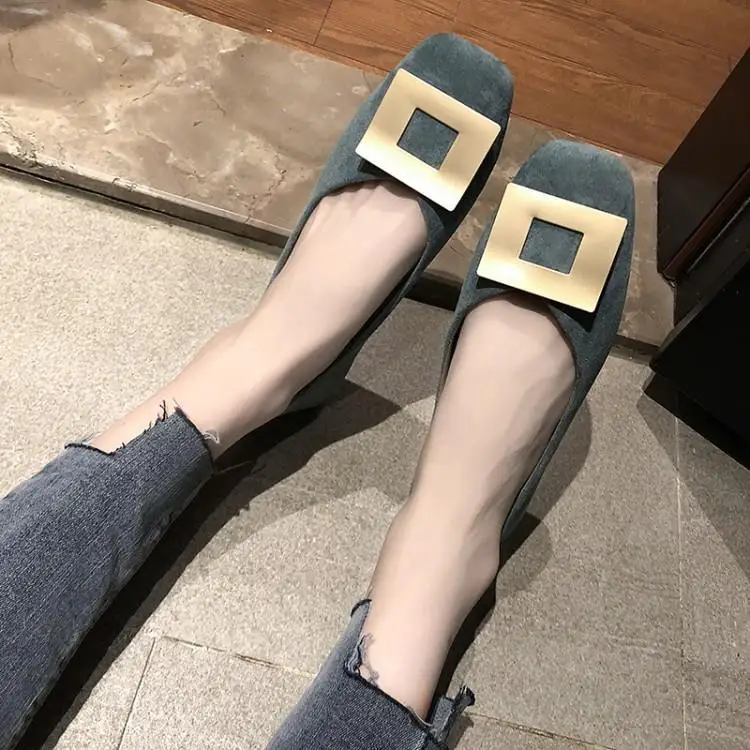 Роскошная женская замшевая обувь на плоской подошве цвет черный бежевый синий