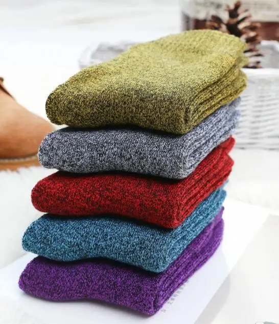 

2Pairs=4pcs Women Socks Winter Thermal Thick Socks Cotton Breathable Female Solid Casual 3d Ladies Casual Home Socks