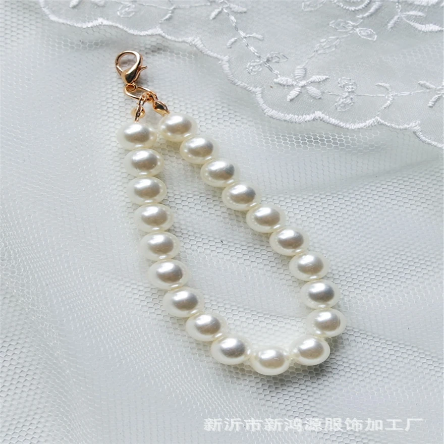 

New Fashion Cute Strand Pearl Keychain For Women Gold Key Chain Fmeale Bag Car Charm Trinket DIY Jewelry Accessories Gift