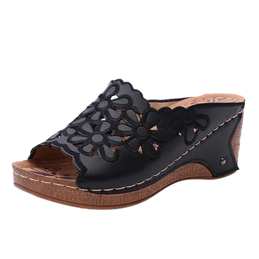 black Женская модная повседневная обувь на танкетке в римском стиле с вырезами; обувь на платформе; сандалии-слайды на высоких каблуках; обувь на толстой подошве с открытым носком; Высота 6,5 см - Цвет: black