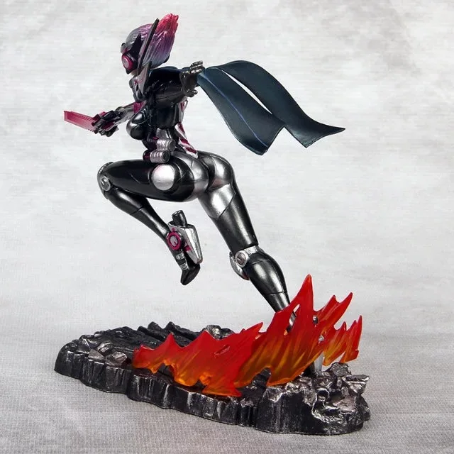 Фигурка Fiora 15 см ПВХ супер дуэлянт металлическая шестерня Лорана прыжки меч