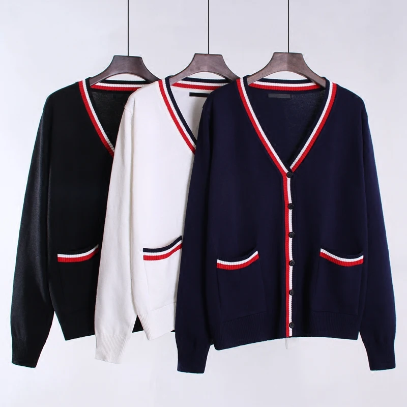 Men and women in the same V collar college style lovers handsome cardigan long sleeve loose sweater |