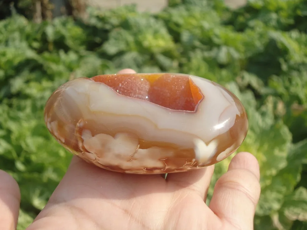 Лучше всего! 195 г натуральный агат отверстие Пирамида кластер корнукопия из