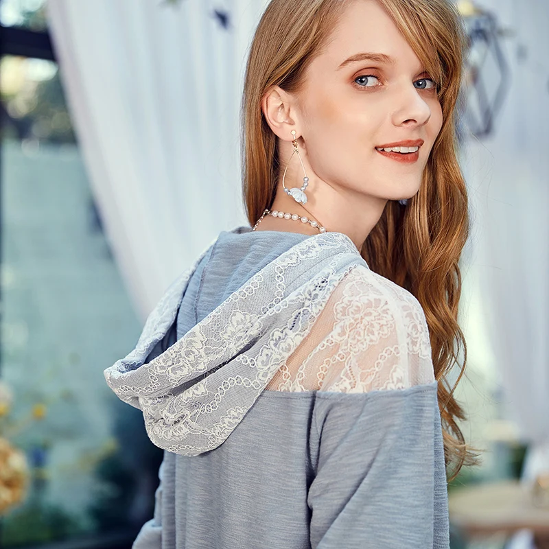 ARTKA Autumn New Female Elegant Lace Stitching Long Sweatshirt Loose Casual Fashion Hooded Sweatshirt For Women VA10089Q