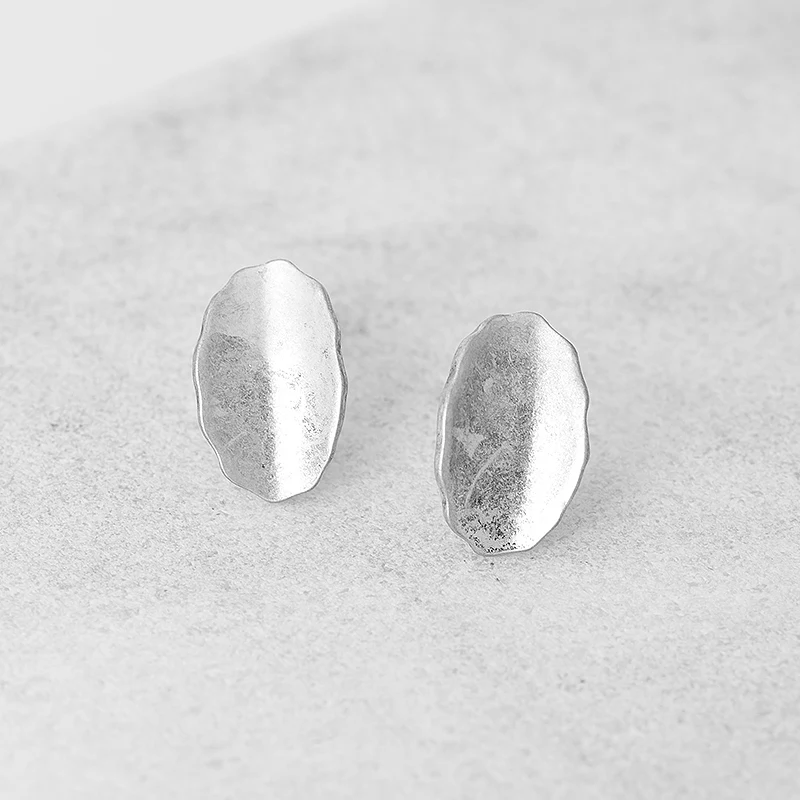 Женские винтажные геометрические серьги гвоздики модные простые из цинкового