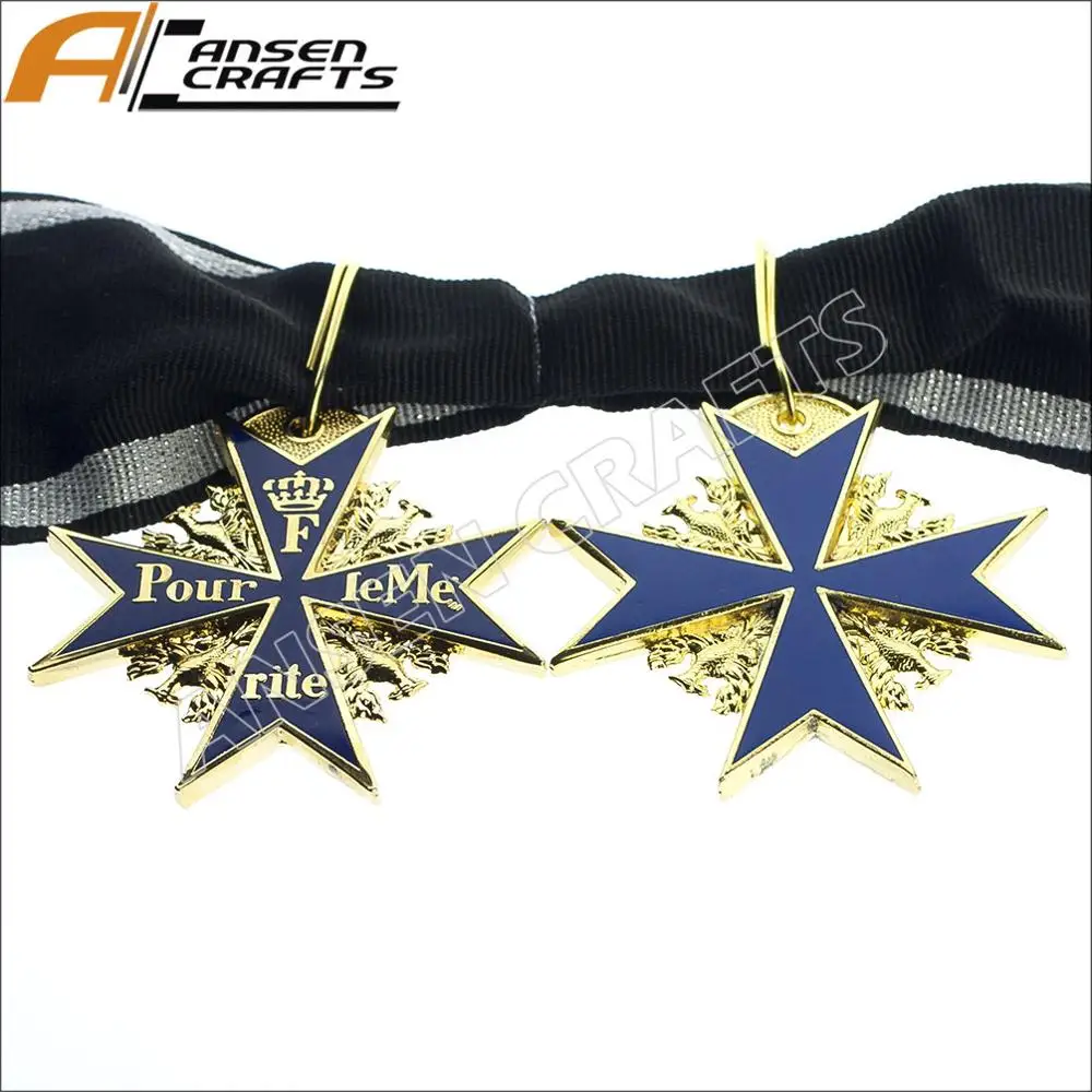 Gold WW1 Blue Max Pour Le Merite немецкая прусская военная медаль - Цвет: Gold