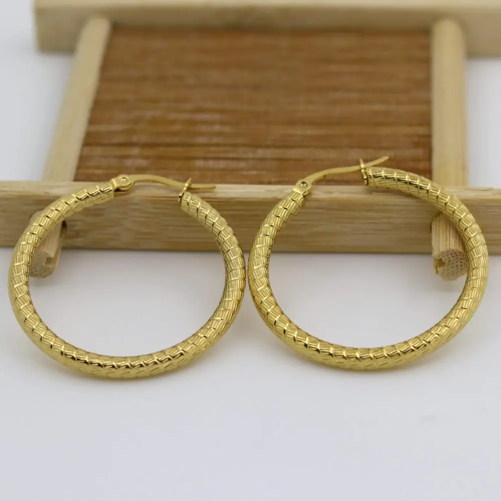 Fashion Jewelry Size 30mm Gold Colour High Quality Fancy Round Circle Hoops Trendy Stainless Steel Hoop Earrings for Women | Украшения и