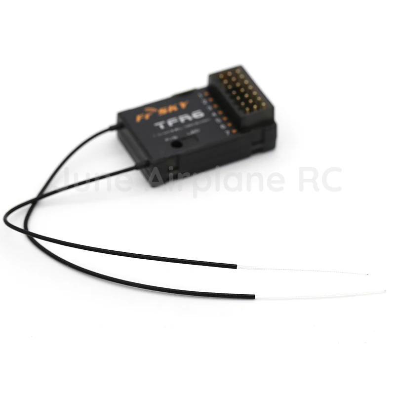 

Лидер продаж Original FrSky 2,4G 7-канальный приемник TFR6/TFR6A для Futaba