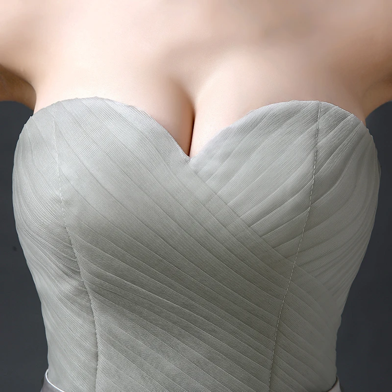 Серебряное платье для подружки невесты серое Тюлевое с рукавом крылышком разных