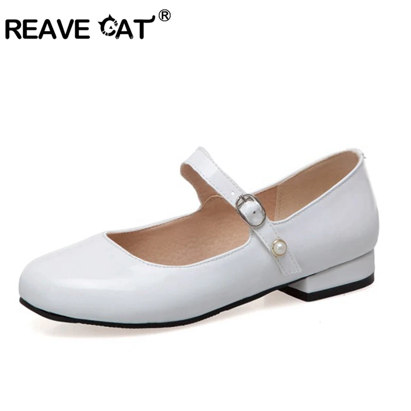 Женские балетки на плоской подошве REAVE CAT черные и белые кожаные туфли с пряжкой