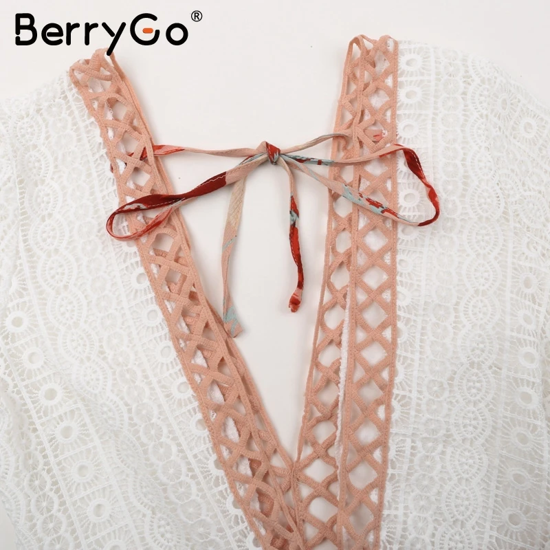 Сексуальное Кружевное женское платье BerryGo с v-образным вырезом расклешенное