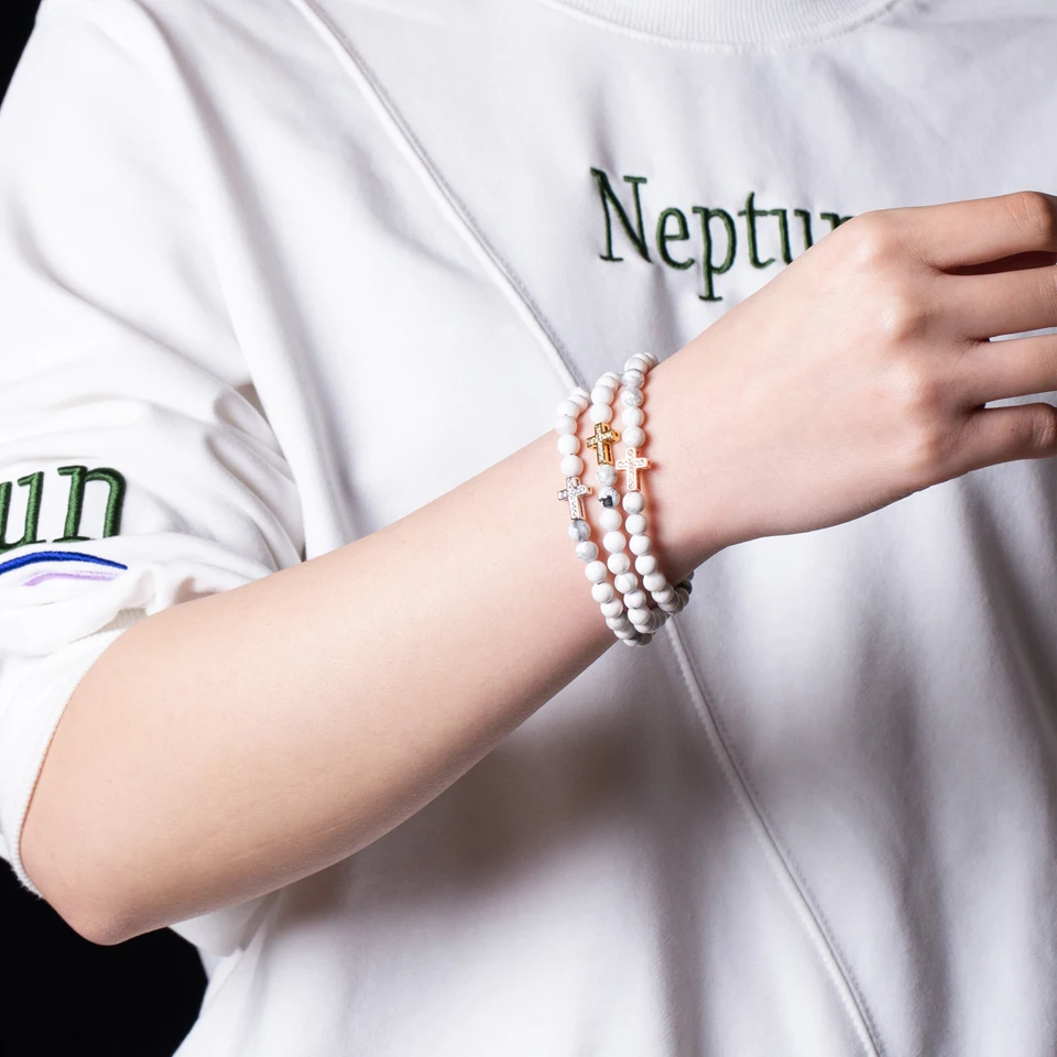 Женский браслет с бусинами классический из натурального камня 6 мм модная