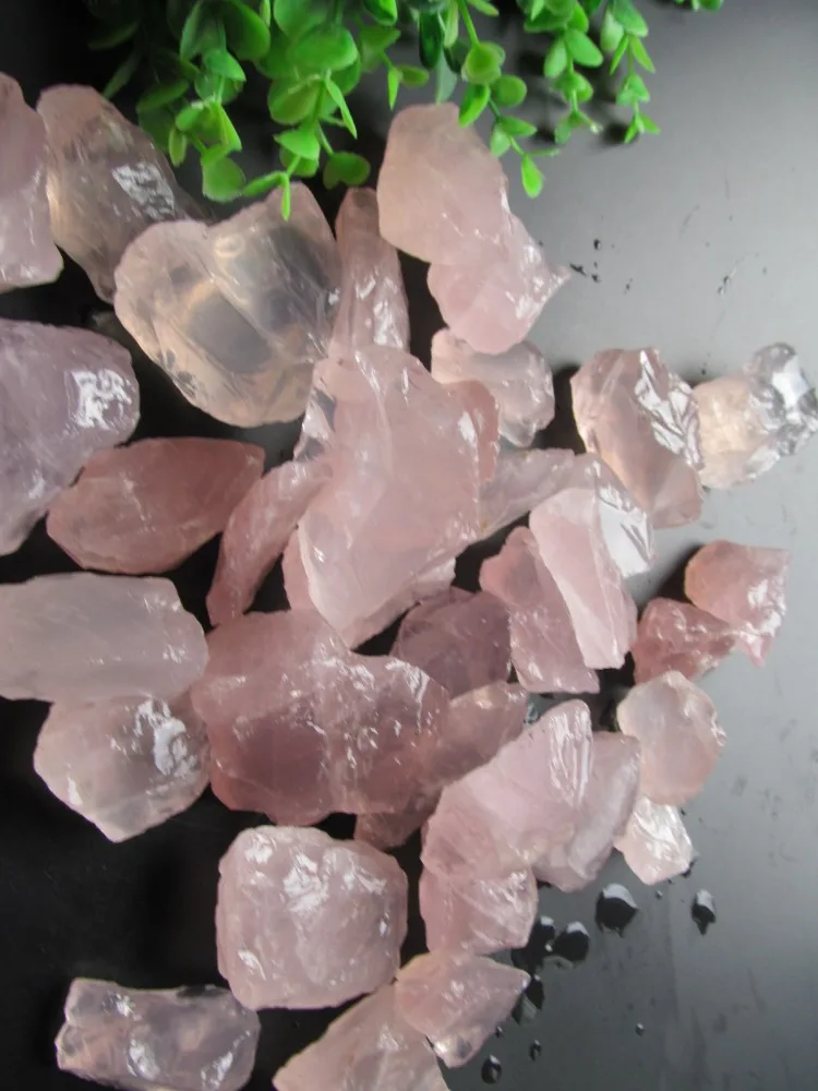 Натуральный розовый кварц Crstal руды энергии камень любви кристалл фэн шуй