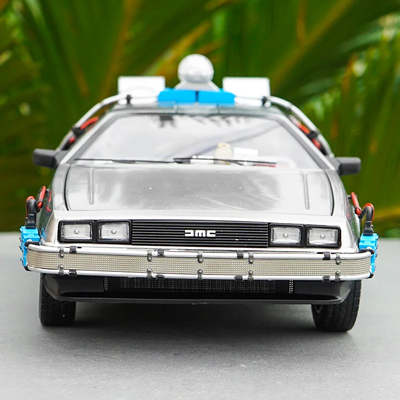 Масштаб 1/18 Назад в будущее часть 1 2 3 машина времени DeLorean DMC 12 модель автомобиля из