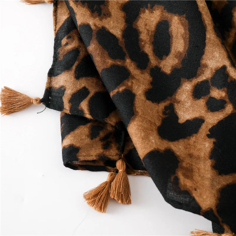 [RUNMEIFA] Fashion Women Wild Leopard print scarf shawls and wraps Sjaals famale Cotton Long Cape Shawl Scarves foulard femme