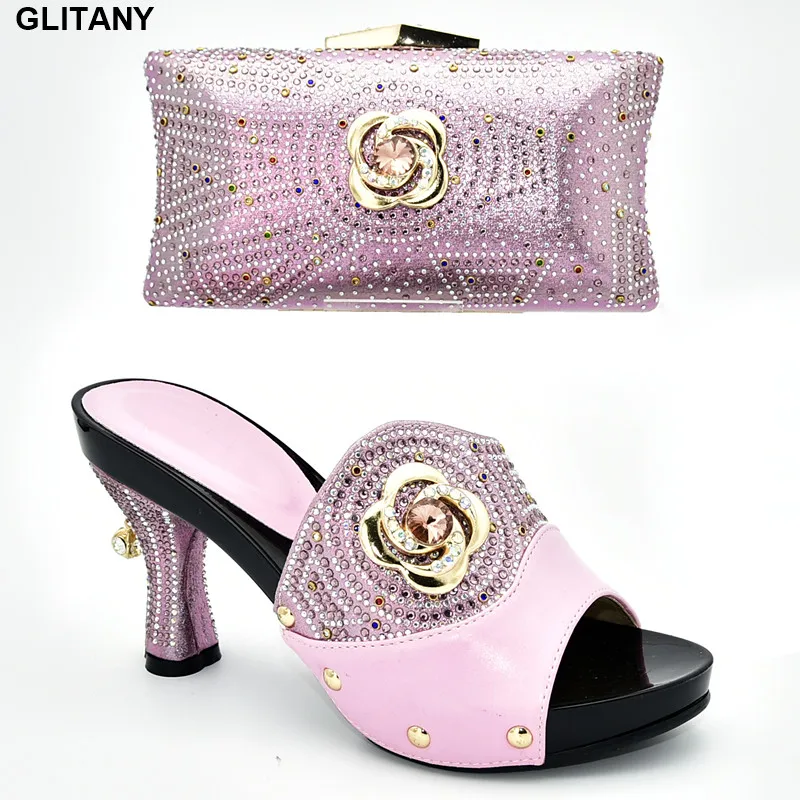 Самые новые женские туфли и сумочка в комплекте итальянский комплект из туфель