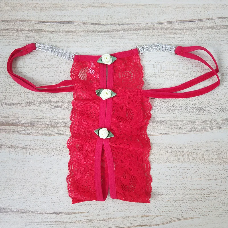 Женские сексуальные открытые трусики черного и красного цвета с цветочным