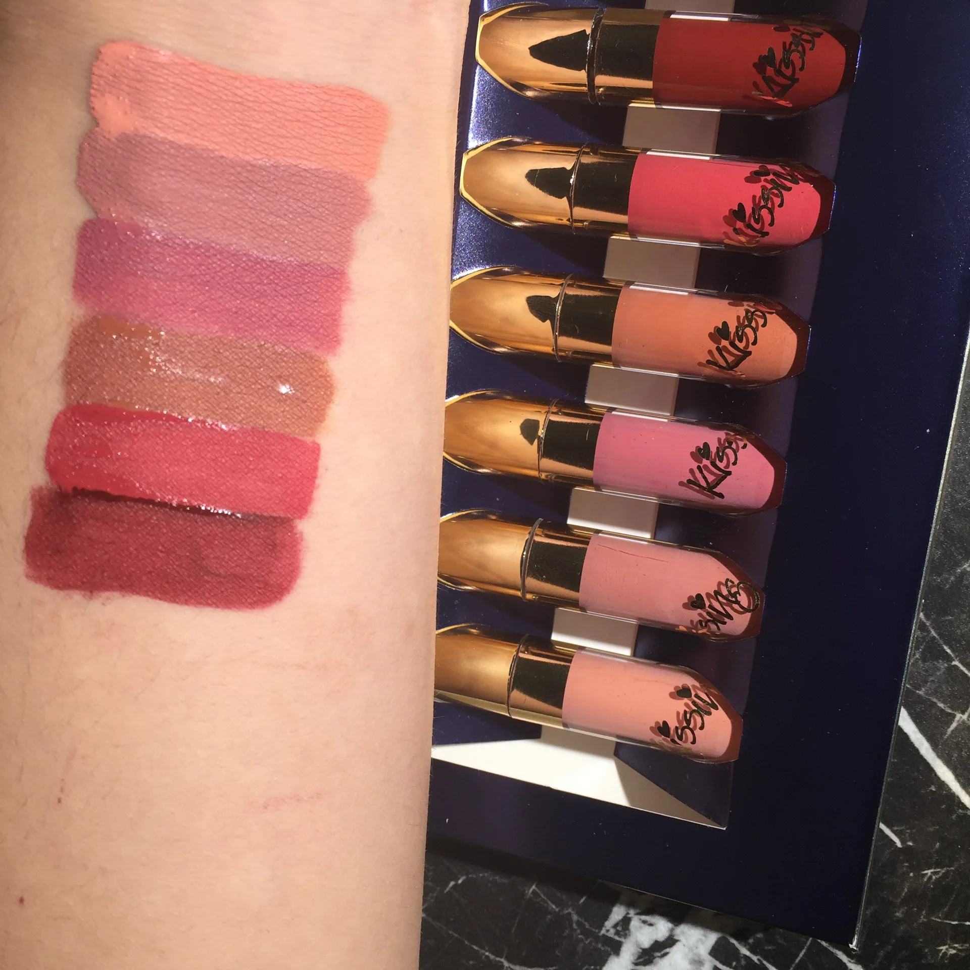 Водостойкая бархатная Помада для губ Beauty глазурованная 10 видов цветов