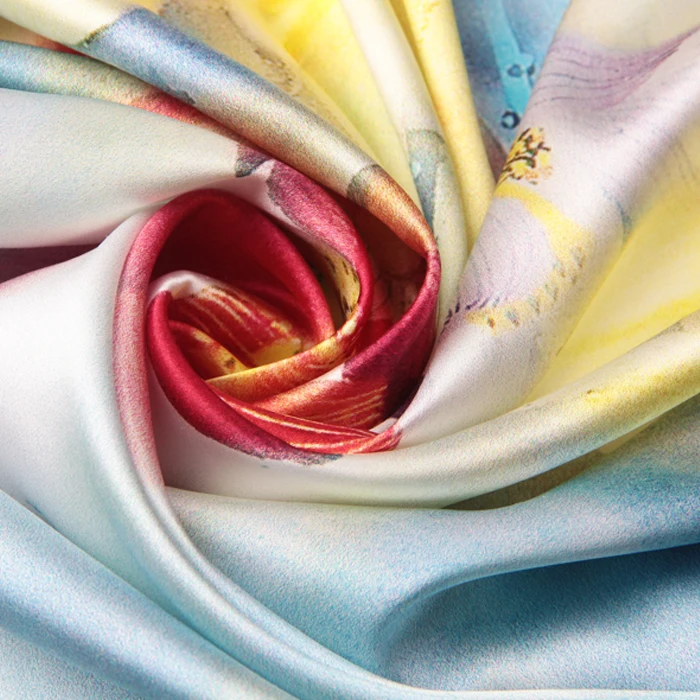 

118*110cm 19mm 93% silk & 7% spandex red and yellow lotus print silk satin fabric for dress shirt clothes cheongsam D292