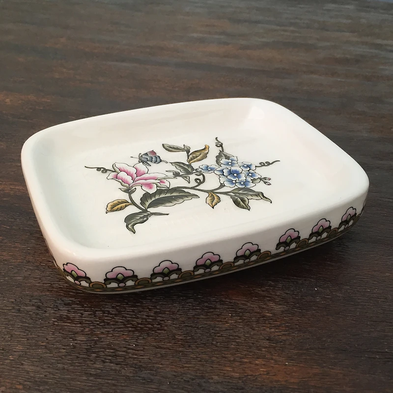 Vintage Ceramic Soap Dish Box Tray Holder Storage Plate Box Container Bath Shower Plate Box Bathroom Accessories 63 - Цвет: color8