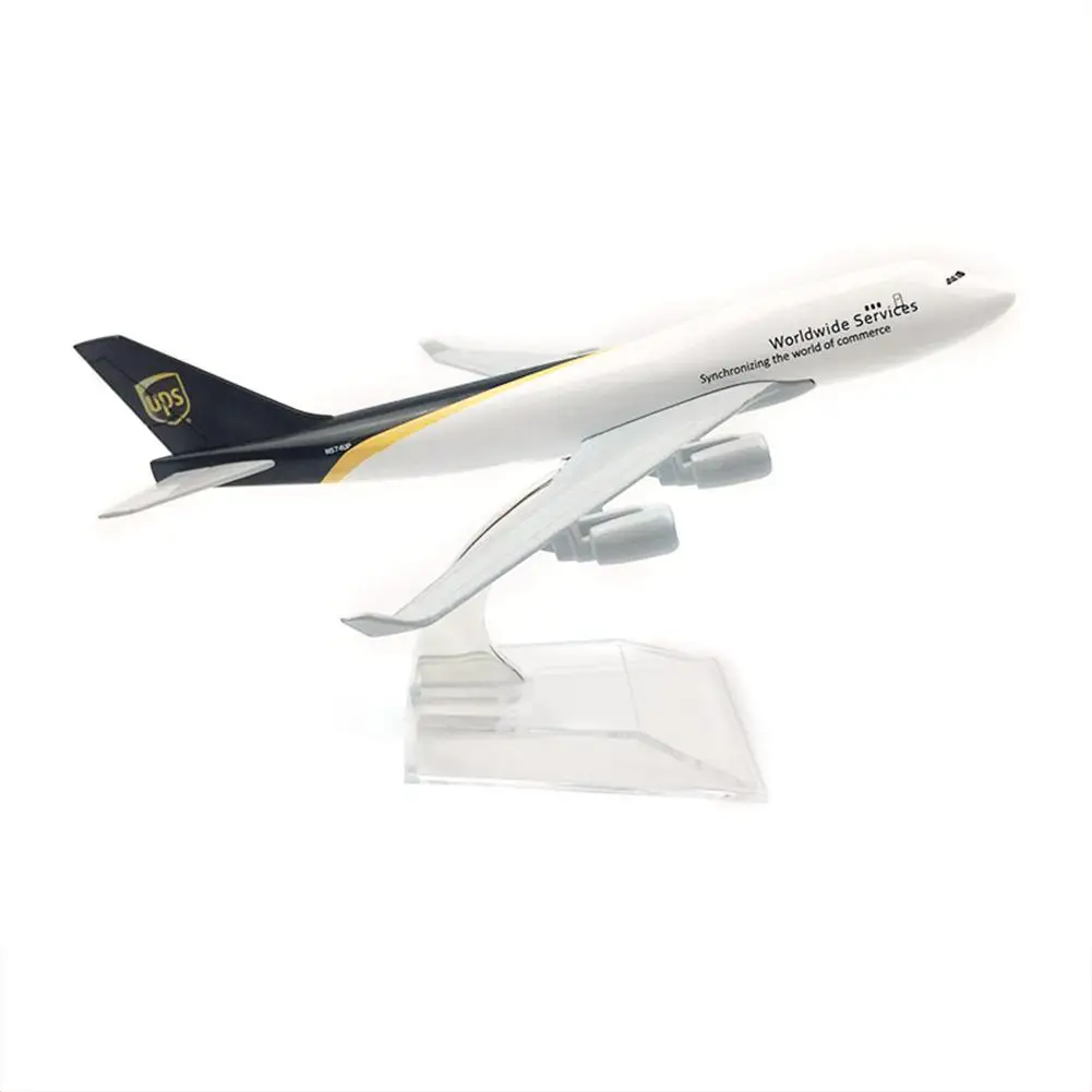 1:400 High Simulation Mini UPS Boeing 747 Aircraft Metal Die Casting Model Series Children's Toys Kids Gift With Base |