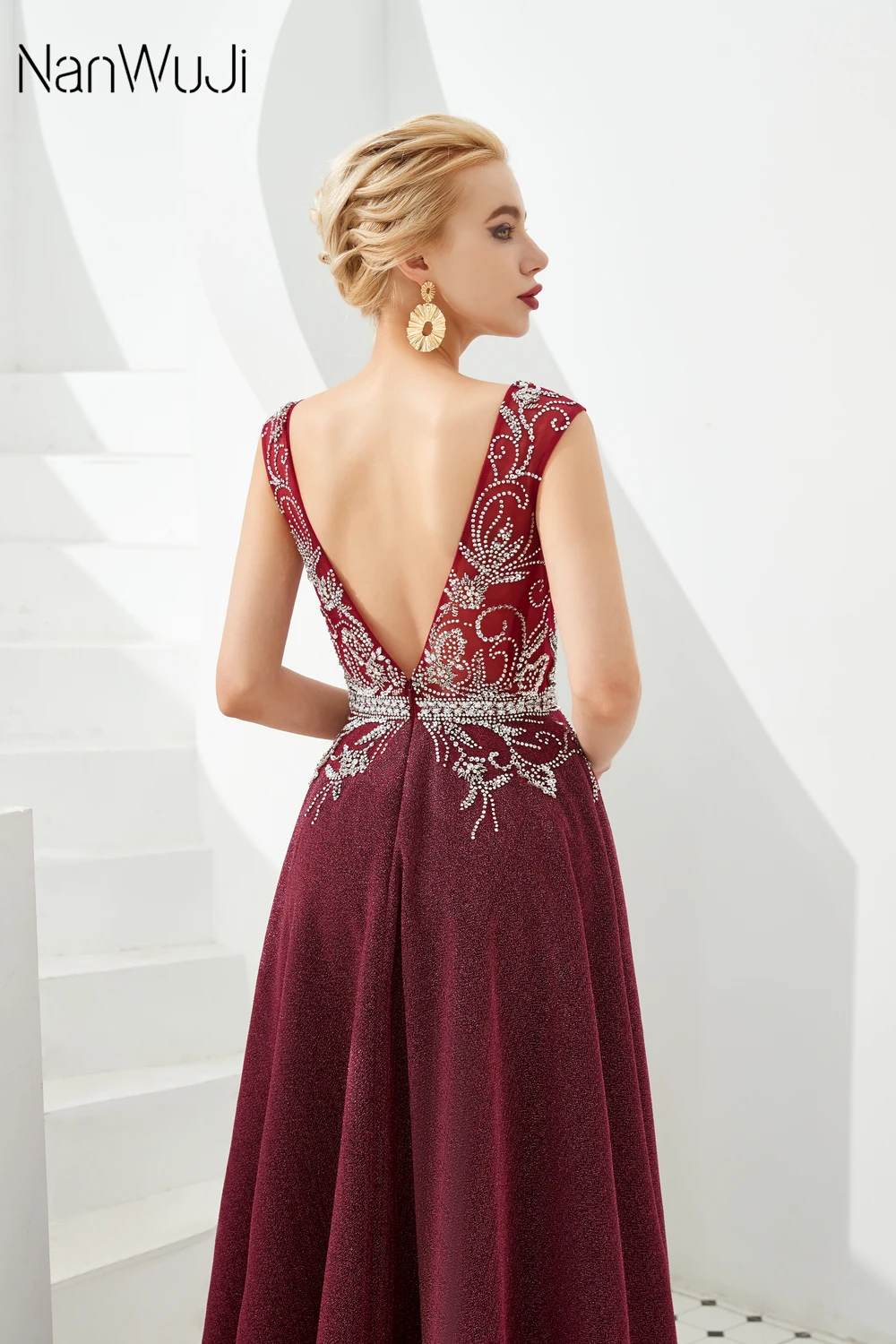 

Sexy V-neck Evening Dress Robe De Soiree 2019 High Quality Burgundy Applique Evening Dresses Real Photo Vestido De Festa