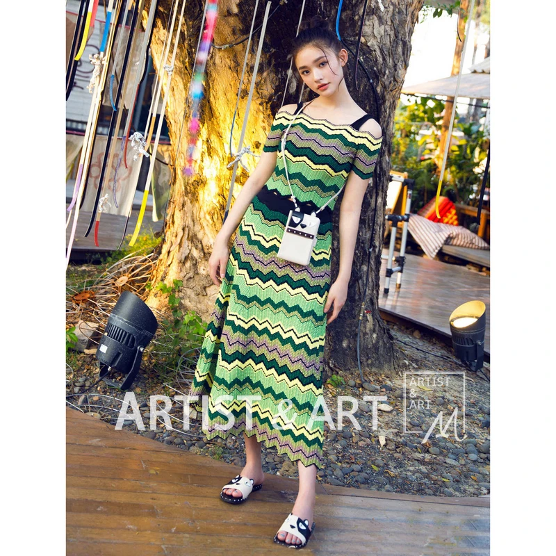 Женская трикотажная юбка с геометрическим узором облегающий топ вырезом