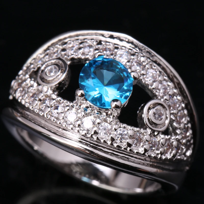 

Light Blue Zircon Silver Plated Argent Party Jewelry Solitaire Ring US# Size 6 / 7 / 8 / 9 S1559