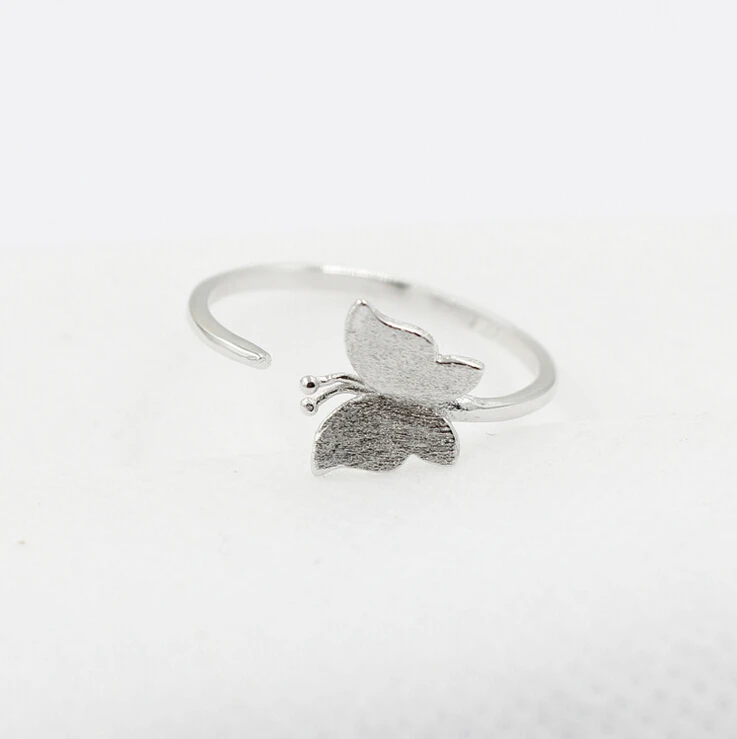 Женское кольцо с крыльями в виде бабочки простое из стерлингового серебра 925
