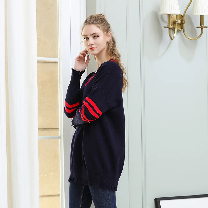 Women Sweater Pullovers 2018 Winter Lady Long sleeve V-neck Knitted Casual Loose Tops Plus size XL- XXXL | Женская одежда