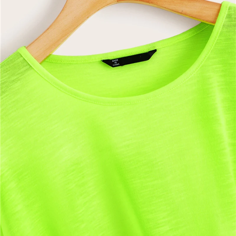 SweatyRocks, неоновый Лайм, крученый передний Топ, уличная одежда, тянущиеся зеленые футболки, летние повседневные женские одноцветные футболки