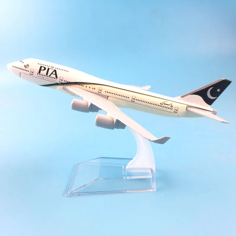 Модель пассажирского самолета Пиа 747 400 модель 16 см из сплава рождественские