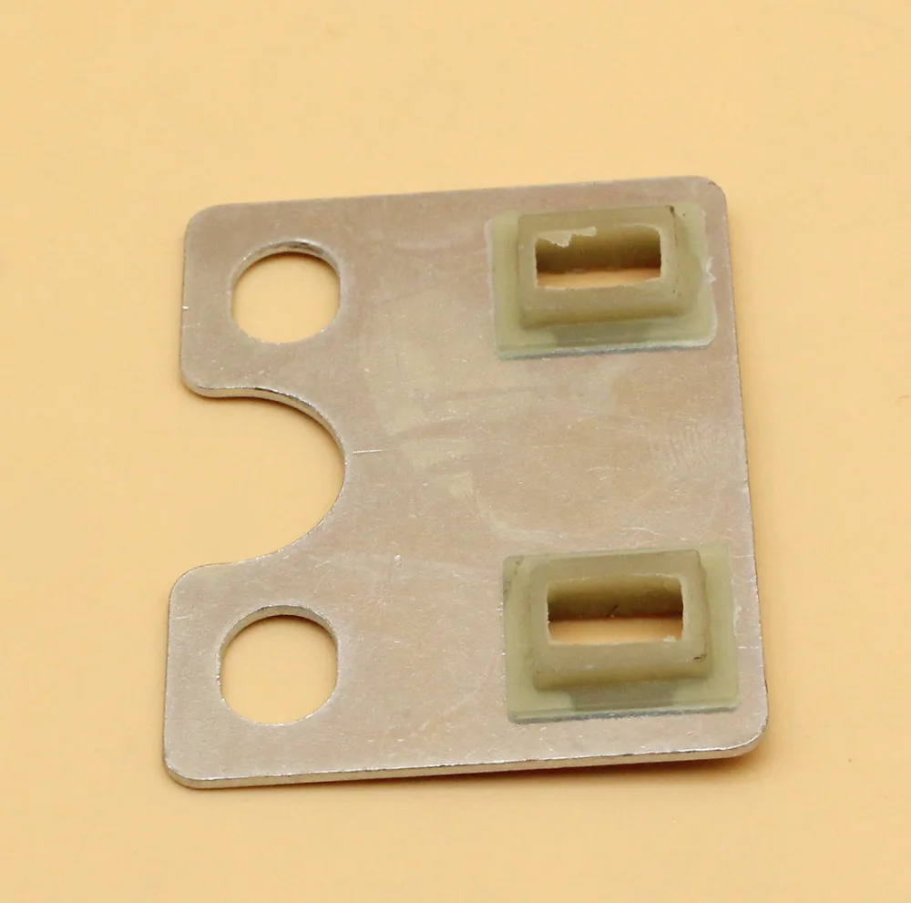 Направляющая пластина с нажимным стержнем для генератора бензинового двигателя