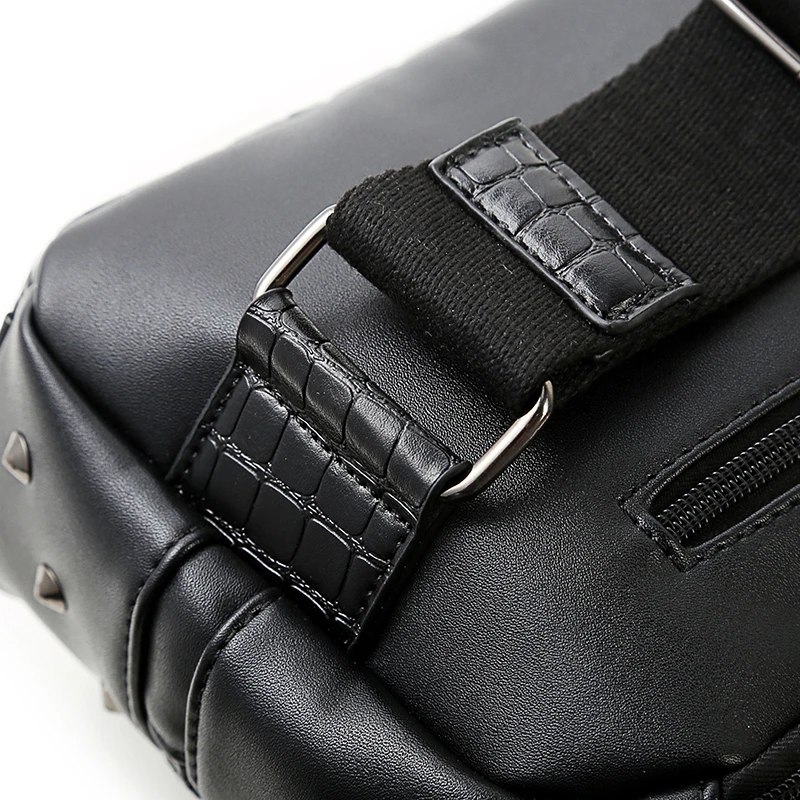 

Punk Men Chest Bag Messenger Bag Men Leather Crossbody Bags Male Fashion Gothic Rivets Shoulder Bags New Black Gold Silver