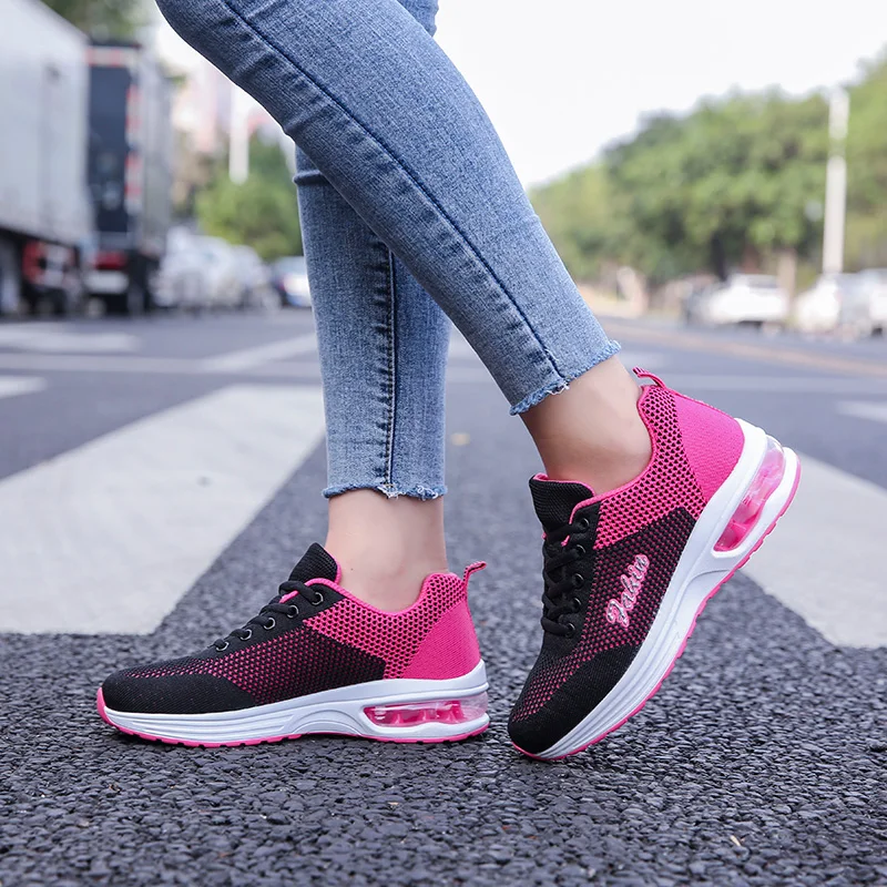 Женские кроссовки на плоской подошве спортивная обувь из дышащего сетчатого