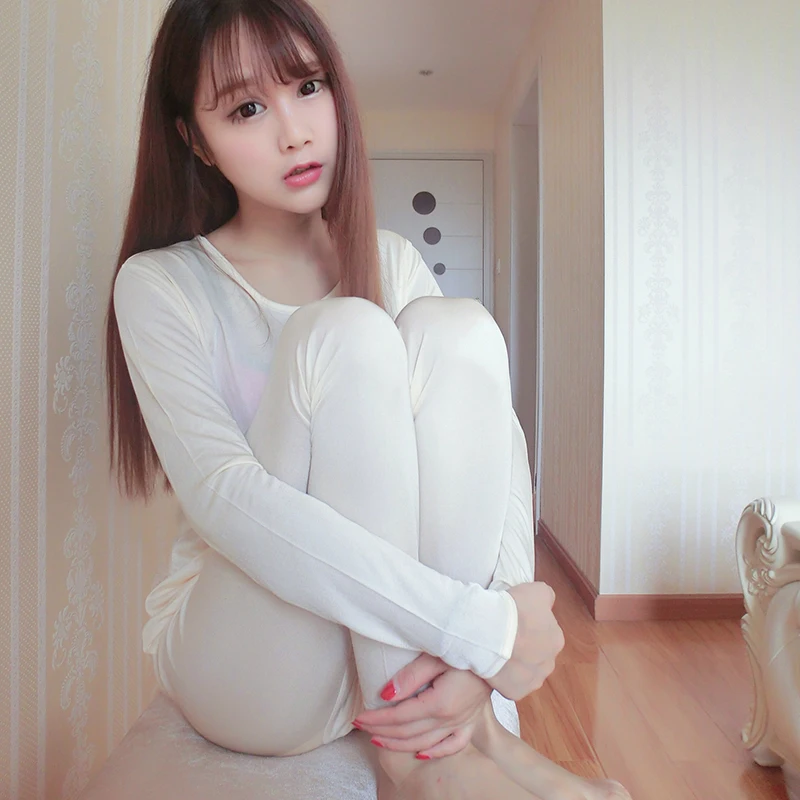Осень 2017 г. новые шелковые ультра-тонкий теплое нижнее белье женские комплект
