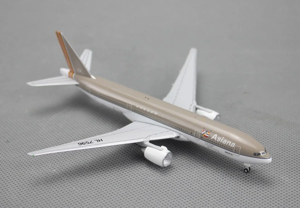 1:500 воздух Корея Boeing 777 200 HL7596 пассажирский самолет модель|passenger plane model|passenger planeplane