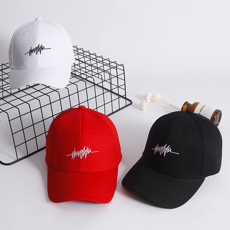 Новая мода Личность Вышивка Белый Кепки хлопок Swag Snapback Головные уборы для мужчин и женщин в стиле хип-хоп бейсболка с регулируемым размером Кепки s