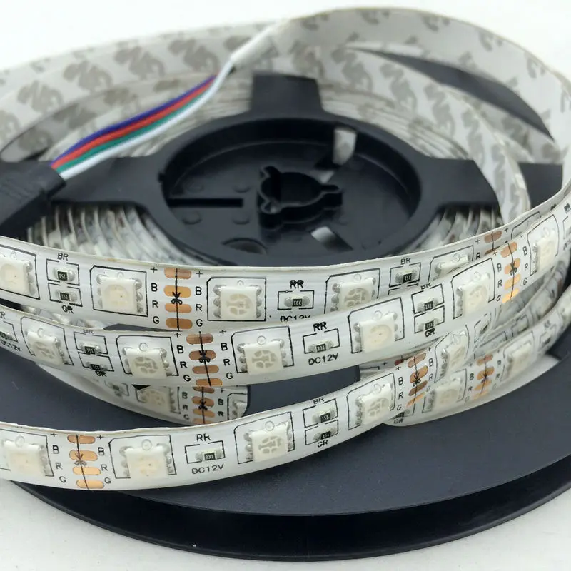 5M 5050SMD RGB 60 светодиодов/M 300Led Водонепроницаемый IP65 компании mlight работающая при
