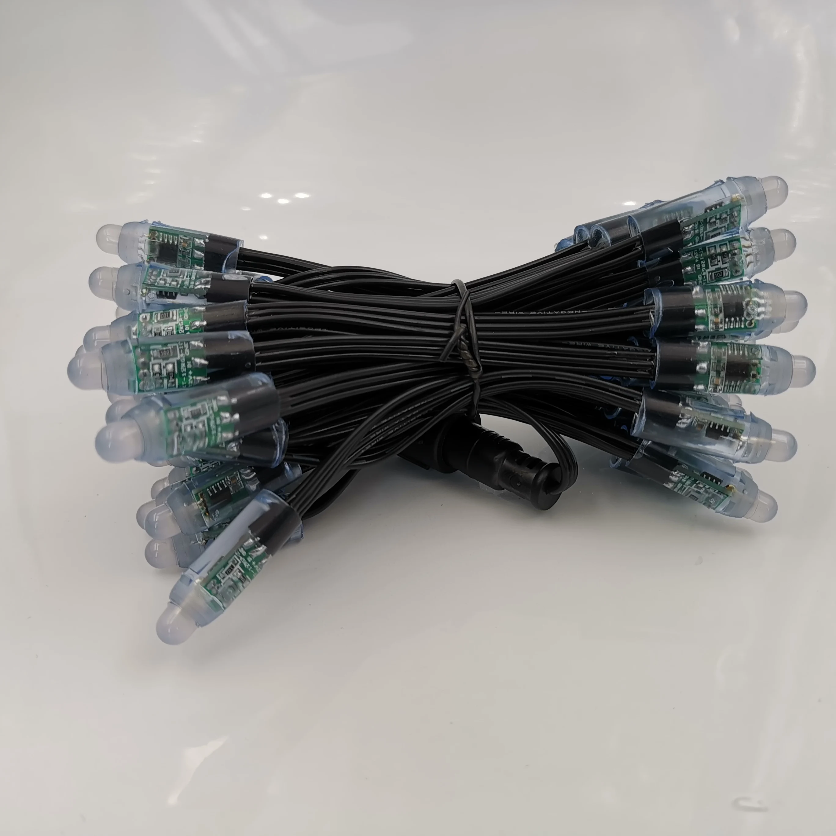 Горячая продажа 12 мм В круглый RGB черный провод водонепроницаемый 50 шт. stringpixel
