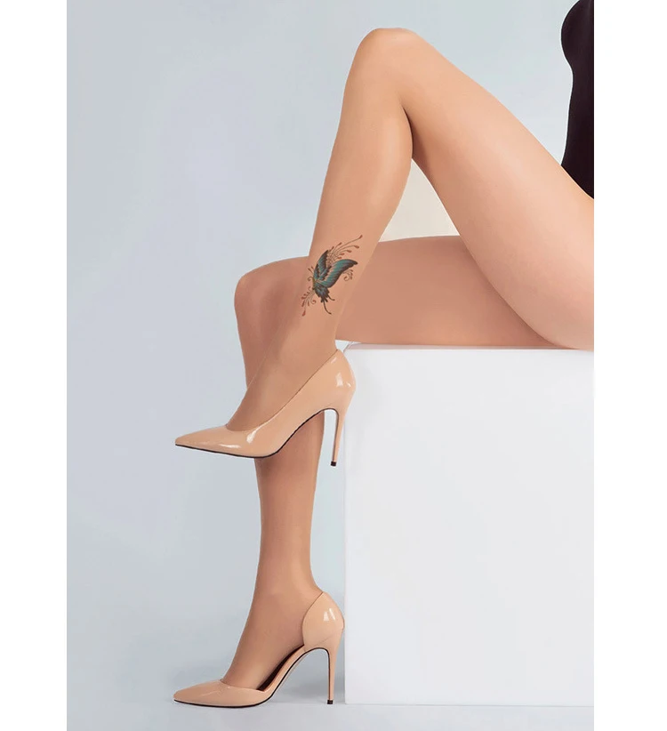 Одна нога сбоку по ноге Семейный комплект с цветными бабочками татуировки