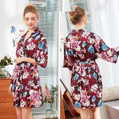 Лаванда Women Bride Bridesmaid Robe Flower Satin Short Night Robe Sleepwear Night Dress Sexy Bathrobe Plus Size Female Flower NightGown - Цвет: Лаванда