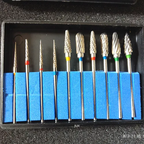 A 10Pcs set Набор боров из карбида вольфрама и стали, стоматологический набор боров, алмазные боры, стоматологический лабораторный материал, Шлифовальная головка из вольфрамовой стали, роторные боры - Цвет: A 10Pcs set