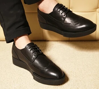 New European fashion personality higher comfortable black sponge pointed to restore ancient ways bullock thick bottom men shoes | Обувь