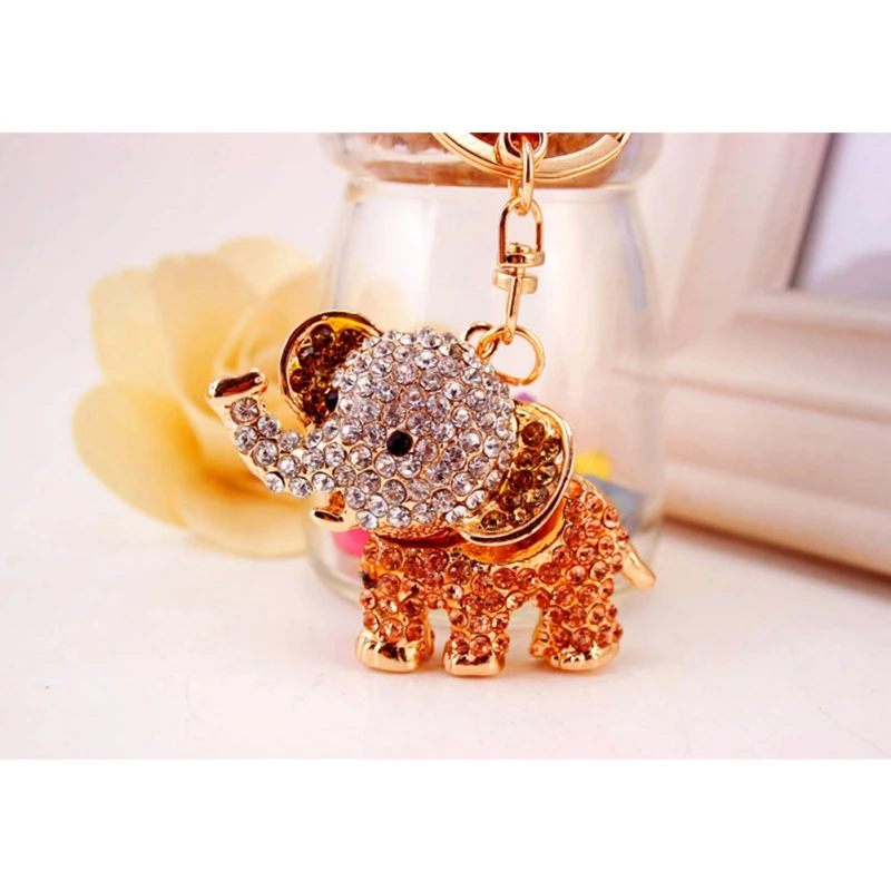 Новинка брелок с блестящими кристаллами карусель автомобильный троянс Женская